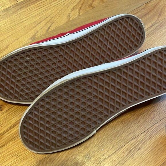 Men’s Red Vans - Picture 5 of 6